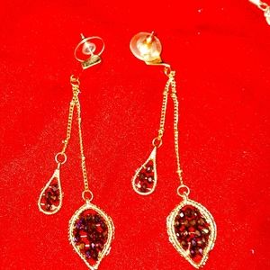 Amethyst and gold dangle earrings